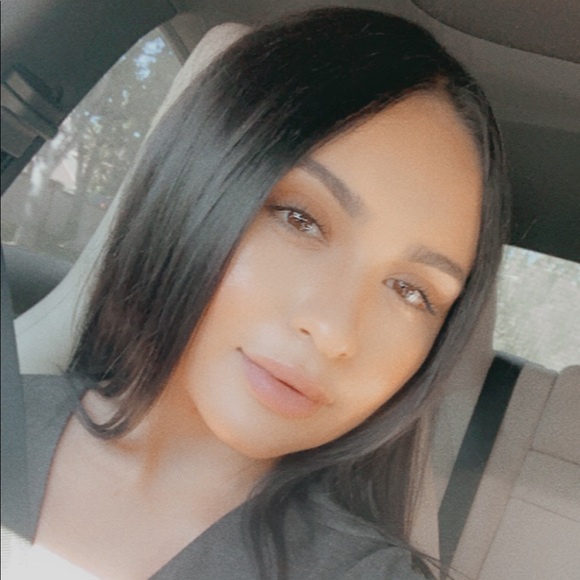 Meet your Posher, Anel - Picture 1 of 1